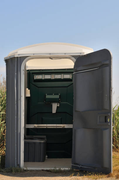 Porta potty delivery and setup in Jackson, AL